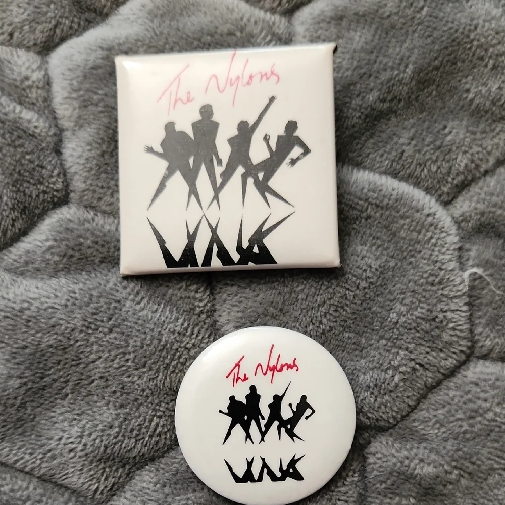 Buttons Assorted Colorful Pin Set - Picture 9 of 11